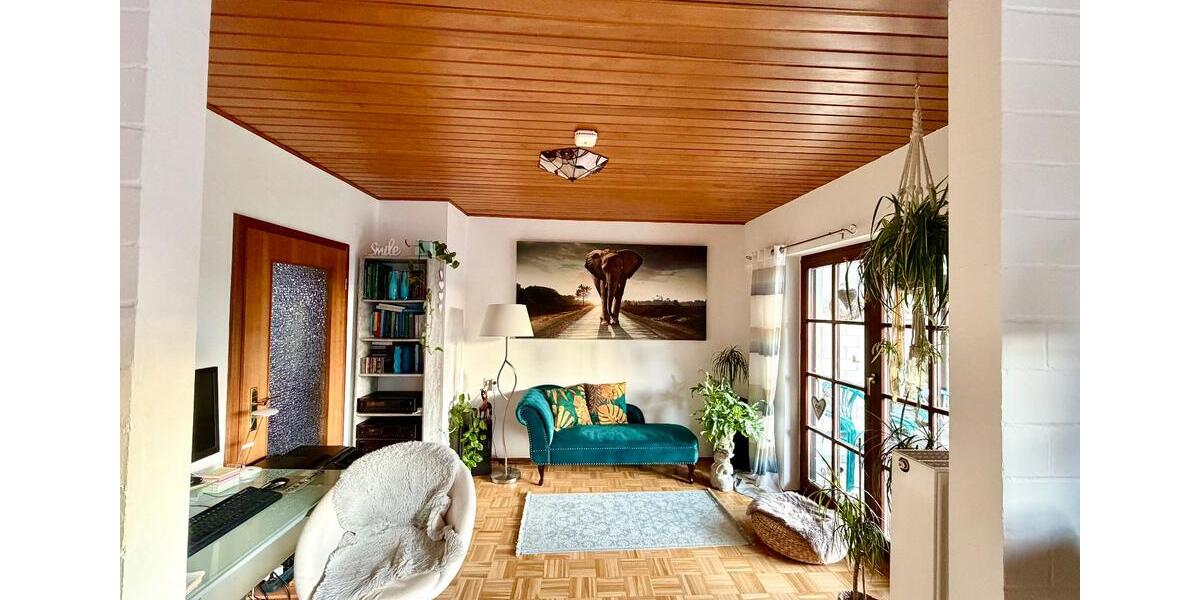 Einfamilienhaus Hasselroth - 6 Zimmer, 192 m&sup2;, 1.500&euro; | Angebot:25720206