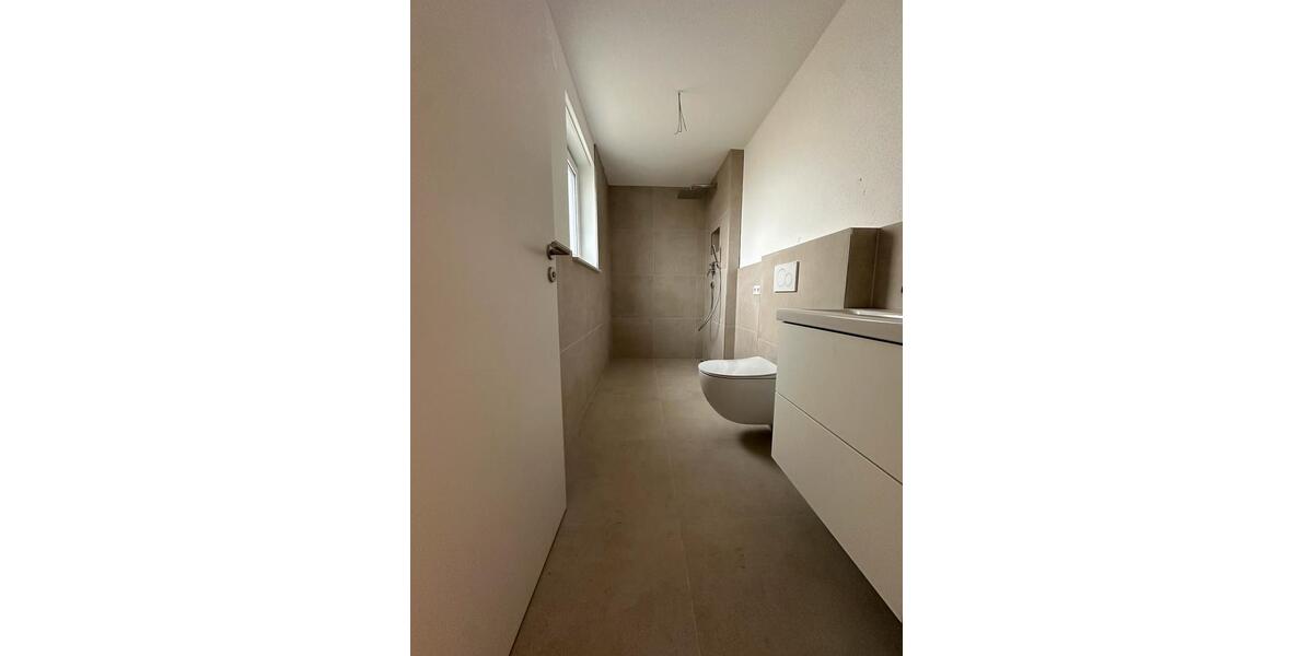 Erdgeschoßwohnung Rottenburg am Neckar - 3 Zimmer, 70 m&sup2;, 1.200&euro; | Angebot:24816025