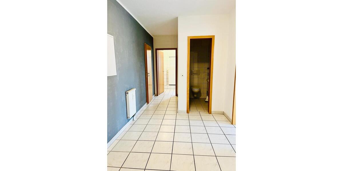 Dachgeschoßwohnung Bad Kissingen - 2.5 Zimmer, 78 m&sup2;, 700&euro; | Angebot:26536099