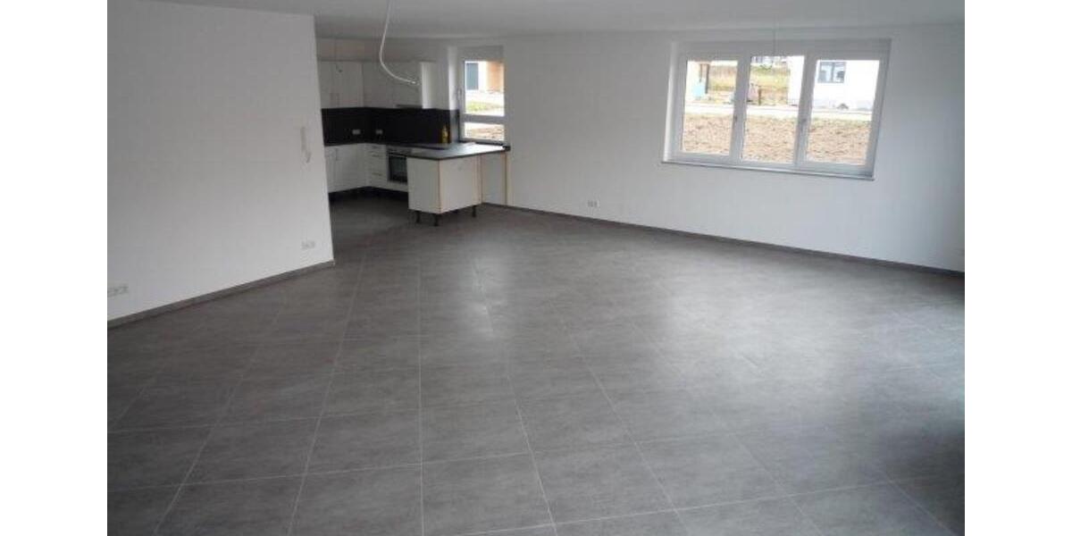 Einfamilienhaus Biberach an der Riß - 3 Zimmer, 200 m&sup2;, 2.370&euro; | Angebot:23627076