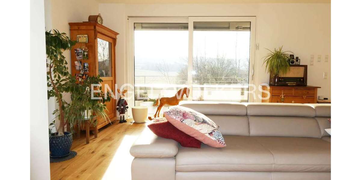 Etagenwohnung Ammerbuch-Poltringen Poltringen - 3 Zimmer, 93 m&sup2;, 1.350&euro; | Angebot:24776147