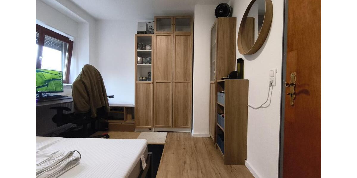 Cozy WG Zimmer im Königsbau wird ab Januar frei :) 1 zimmer