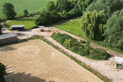 Wohnen mit Pferd, Offenstall, Paddocktrail zimmer