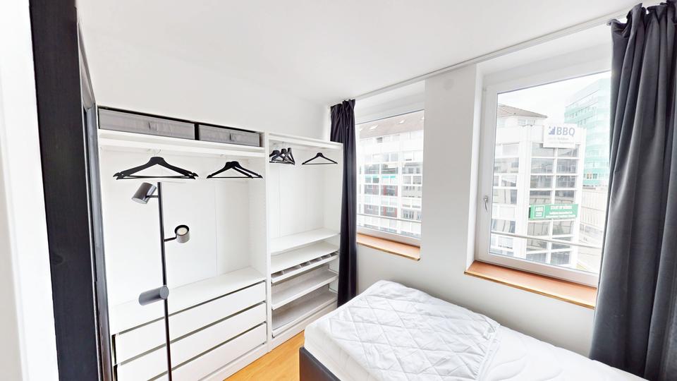 Wohnen auf Zeit Düsseldorf Stadtmitte - 1 Zimmer, 18 m&sup2;, 770&euro; | Angebot:25309186