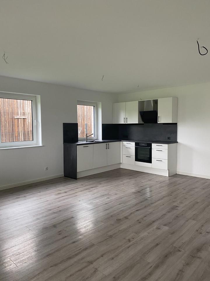 POPPE | Erdgeschoßwohnung mit Garten und Einbauküche