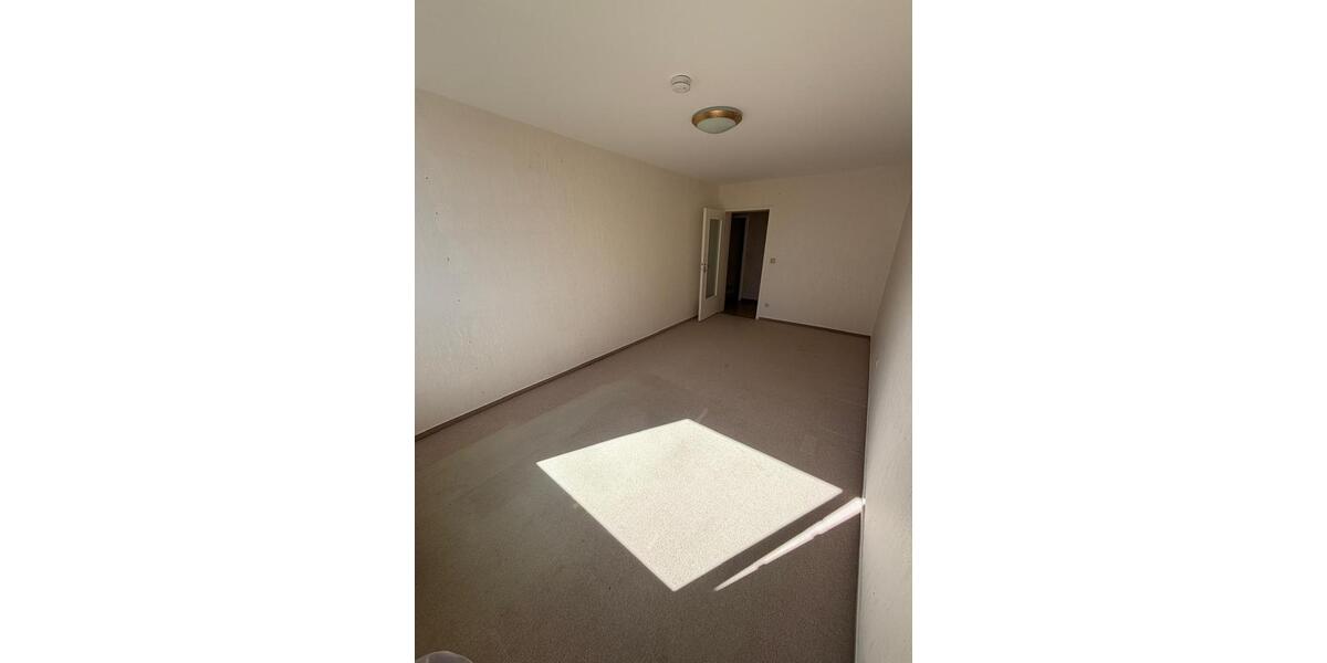 Etagenwohnung Bindlach - 3.5 Zimmer, 93 m&sup2;, 1.000&euro; | Angebot:26567925