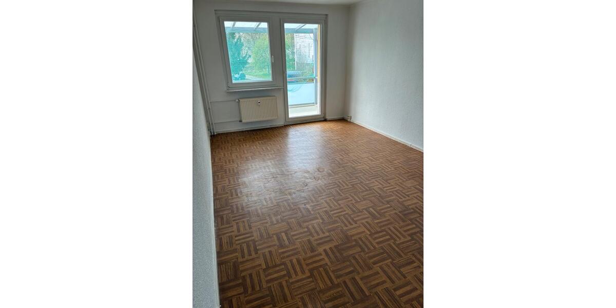 Etagenwohnung Körner - 3 Zimmer, 62 m&sup2;, 345&euro; | Angebot:26357367