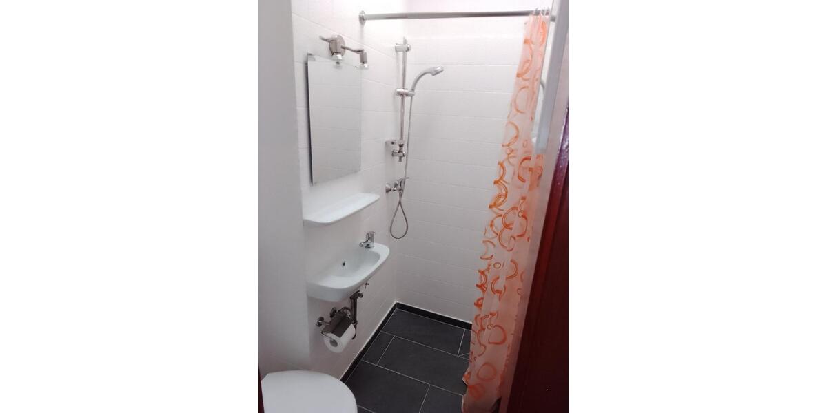 Erdgeschoßwohnung Edewecht - 1 Zimmer, 18 m&sup2;, 450&euro; | Angebot:24895801