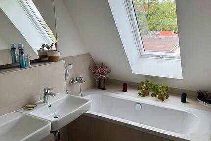 Wohnung Werdau - 4 Zimmer, 112 m&sup2;, 925&euro; | Angebot:26587579