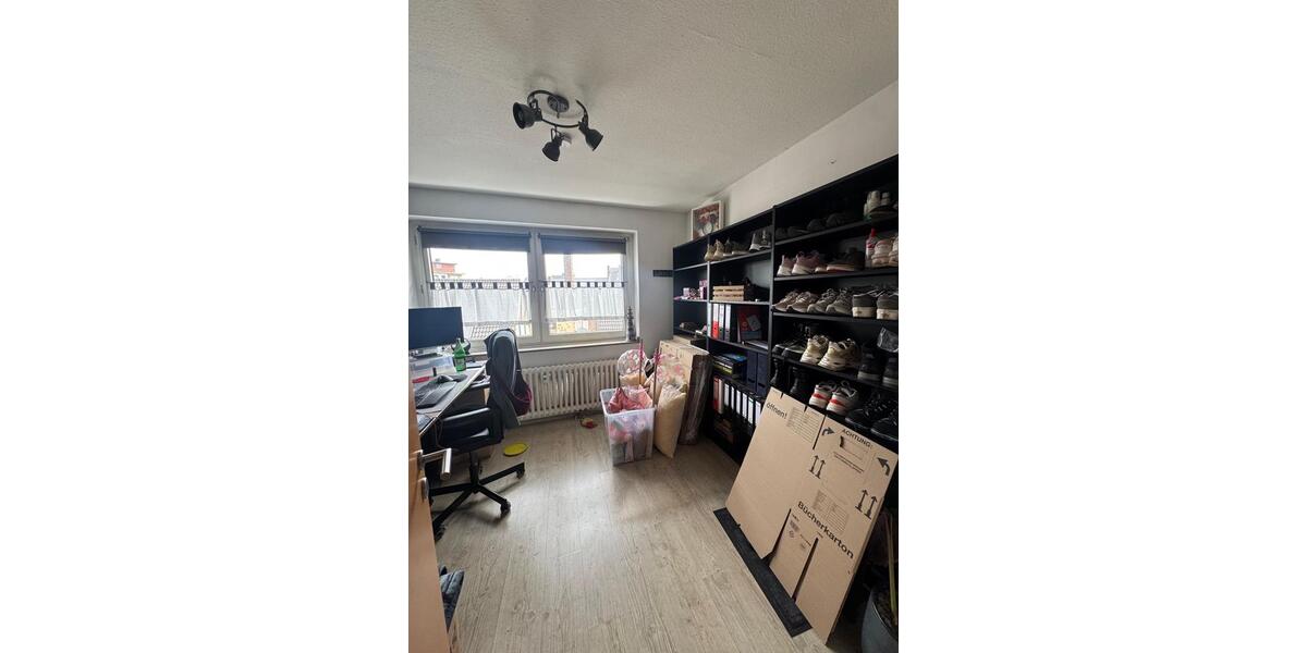 Etagenwohnung Duisburg Hamborn - 4 Zimmer, 85 m&sup2;, 780&euro; | Angebot:26034957