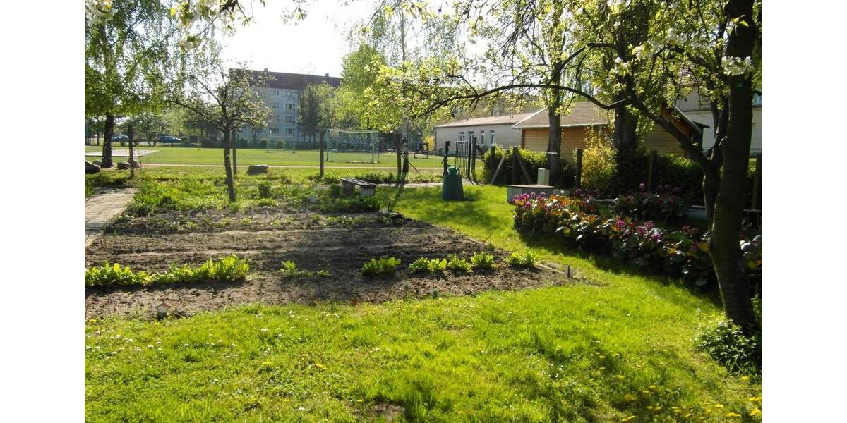 Etagenwohnung Zerbst (Anhalt) - 3 Zimmer, 57 m&sup2;, 320&euro; | Angebot:26505455