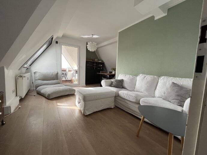 Etagenwohnung Hildesheim Ost - 3 Zimmer, 85 m&sup2;, 600&euro; | Angebot:26475100