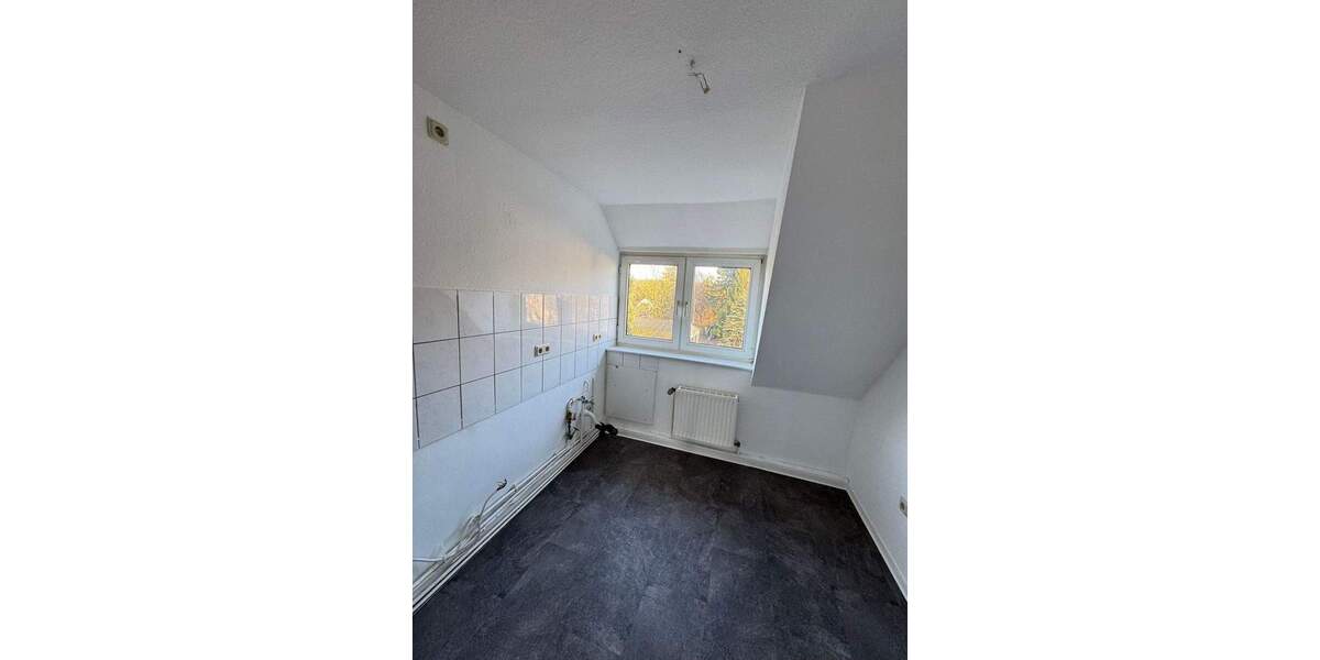 Etagenwohnung Lauenförde - 3 Zimmer, 67 m&sup2;, 385&euro; | Angebot:24807957