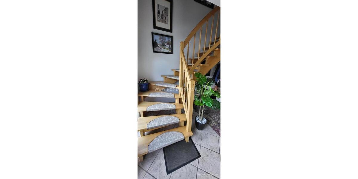 Möblierte 2-Zimmer-Wohnung mit Dachterrasse in Köln-Holweide! 2.5 zimmer