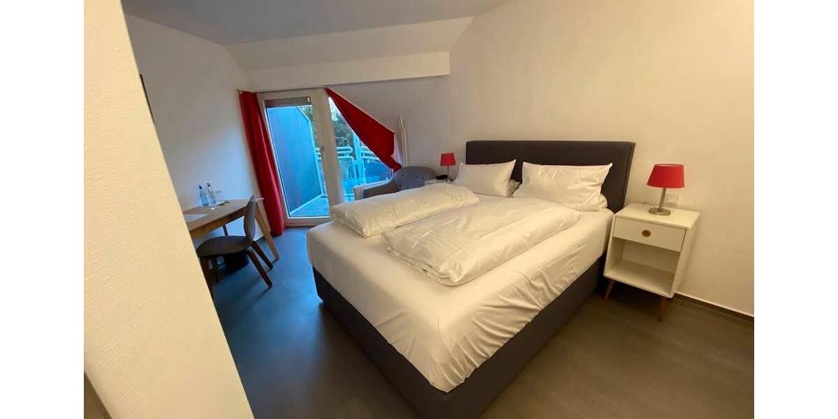 Wohnen auf Zeit Mühlacker - 1 Zimmer, 15 m&sup2;, 40&euro; | Angebot:26464250