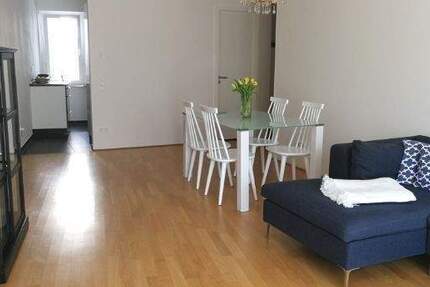 Schöne, helle 3 Zimmerwohnung in Stuttgart Vaihingen, Uni 3 zimmer