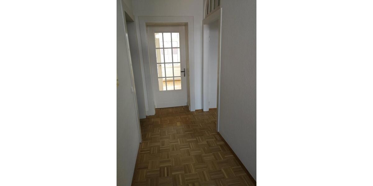 Etagenwohnung Stolberg (Rheinland) - 4 Zimmer, 95 m&sup2;, 710&euro; | Angebot:24477255
