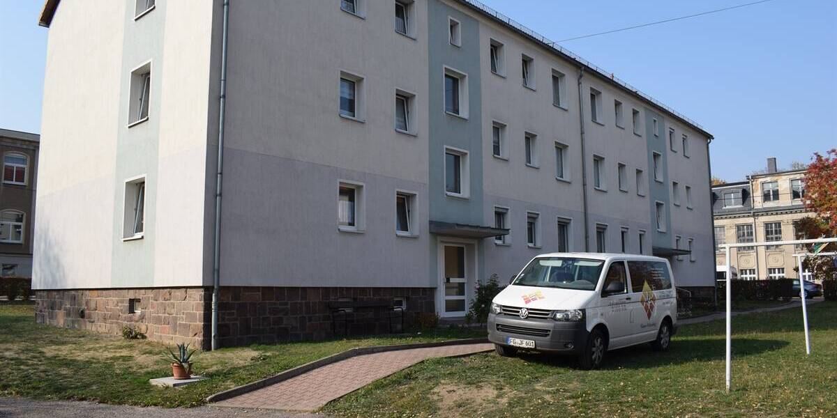 Etagenwohnung Hainichen - 4 Zimmer, 69 m&sup2;, 417&euro; | Angebot:26393382