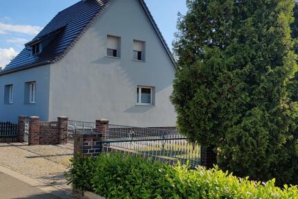Haus Ruhland - 6 Zimmer, 146 m&sup2;, 1.315&euro; | Angebot:27682729