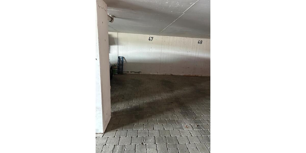 Etagenwohnung Freiberg am Neckar - 3 Zimmer, 79 m&sup2;, 1.100&euro; | Angebot:26045546