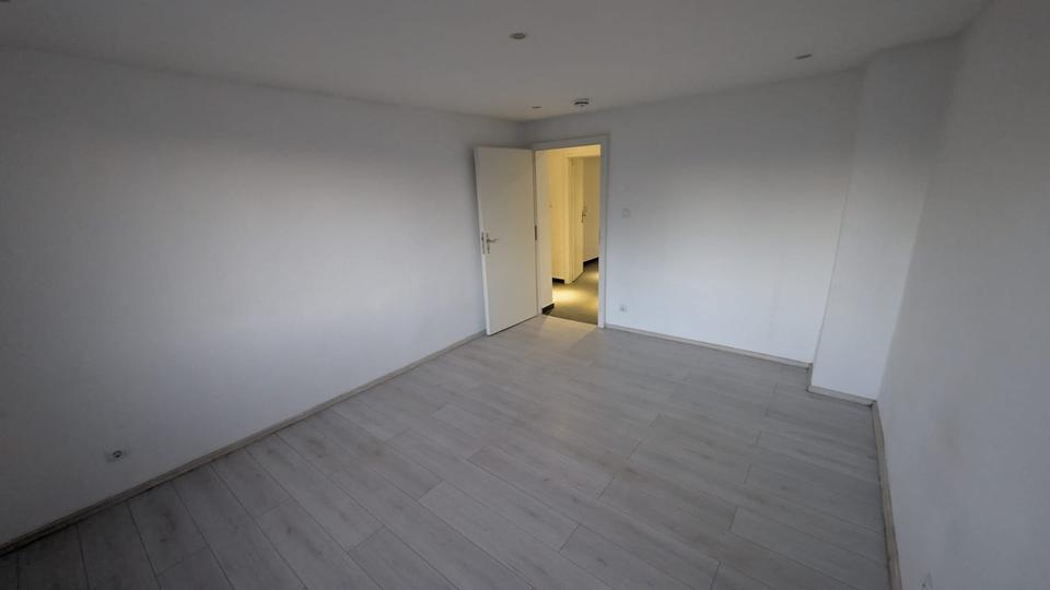 Etagenwohnung Uckerland - 3 Zimmer, 63 m&sup2;, 380&euro; | Angebot:25483552
