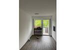 Komplett Renovierte 3 12 Zimmer Wohnung