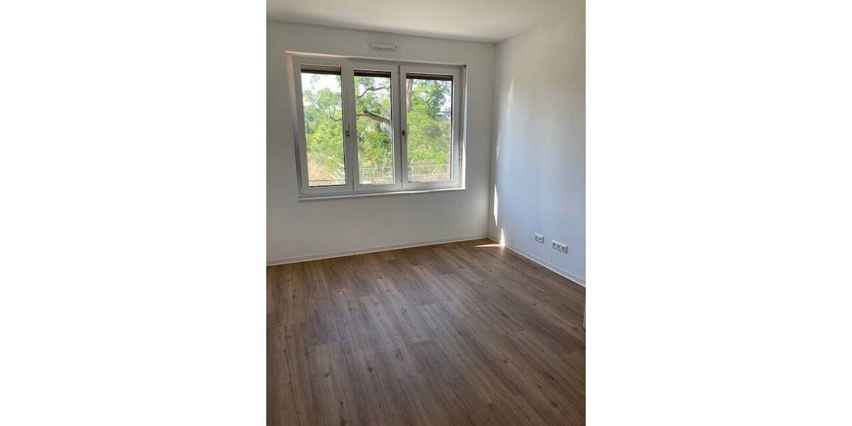 Etagenwohnung Mannheim Käfertal - 3 Zimmer, 76 m&sup2;, 1.021&euro; | Angebot:26118020