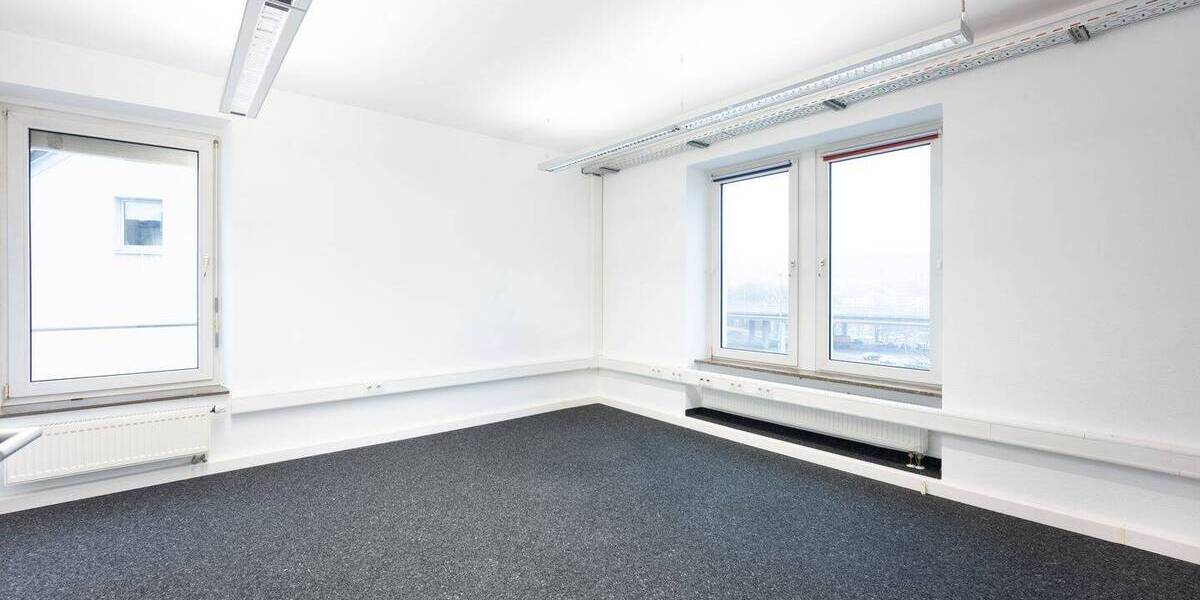 Gewerbeobjekt Würzburg Frauenland - 4 Zimmer, 150 m&sup2;, 1.718&euro; | Angebot:25682356