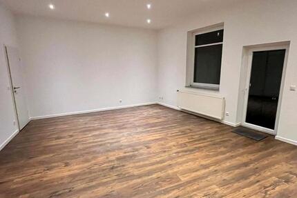 große 1 Zimmer Wohnung im Herzen Künzells 1 zimmer