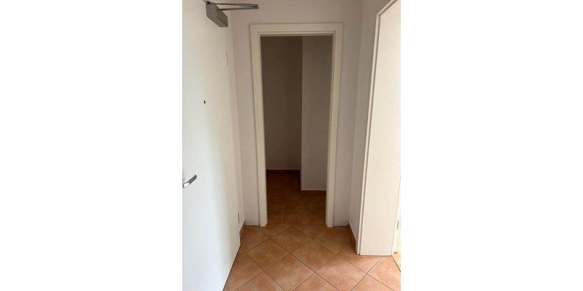 Etagenwohnung Riesa Neuweida - 1 Zimmer, 40 m&sup2;, 278&euro; | Angebot:26477176