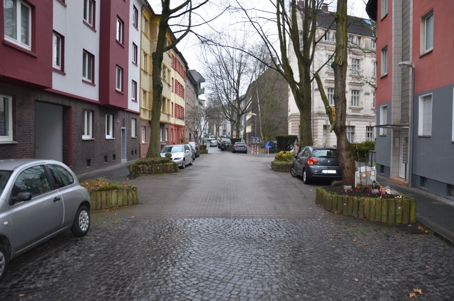 Helle 2,5 Zi-Komfortwohnung in ruhiger Lage, großer Sonnenbalkon, nahe Innenstadt - Etagenwohnung Bochum Innenstadt | Angebot:27567596