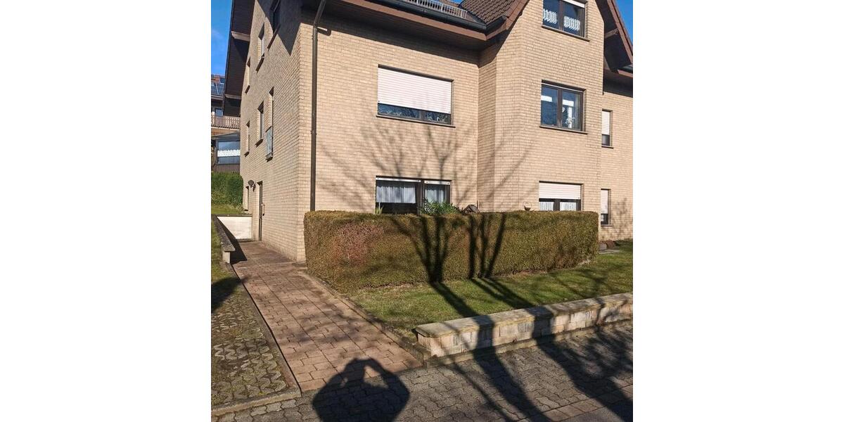 Erdgeschoßwohnung Bad Driburg - 2.5 Zimmer, 85 m&sup2;, 550&euro; | Angebot:24846420