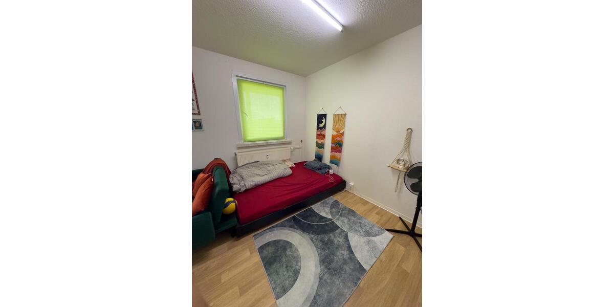 Etagenwohnung Cottbus - 1 Zimmer, 40 m&sup2;, 350&euro; | Angebot:26516536