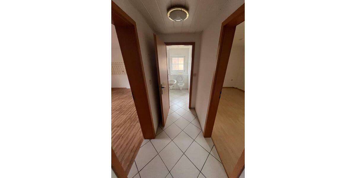 Etagenwohnung Arnstein - 2 Zimmer, 225&euro; | Angebot:21302744