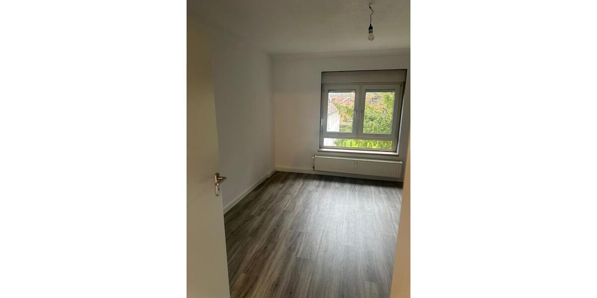 3-Zimmer Wohnung inkl. EBK in Ruhiger Lage in Bad-Kreuznach 3 zimmer