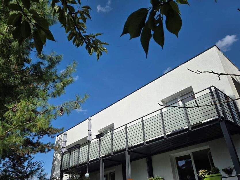 Schöne 2 Zimmerwohnung mit Balkon und Einbauküche 2 zimmer