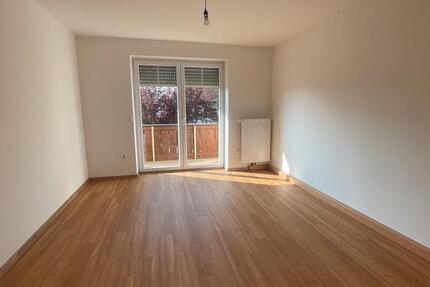 Wohnung Friedberg - 4 Zimmer, 110 m&sup2;, 1.350&euro; | Angebot:26618007