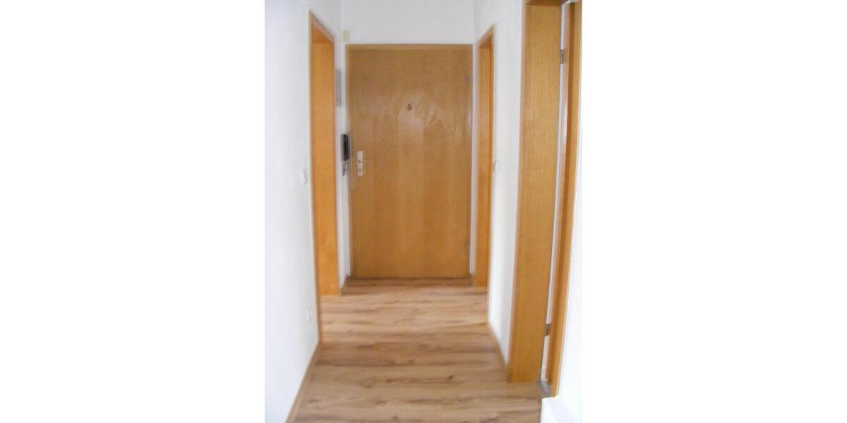 Dachgeschoßwohnung Aschaffenburg Damm - 3 Zimmer, 57 m&sup2;, 570&euro; | Angebot:25266219