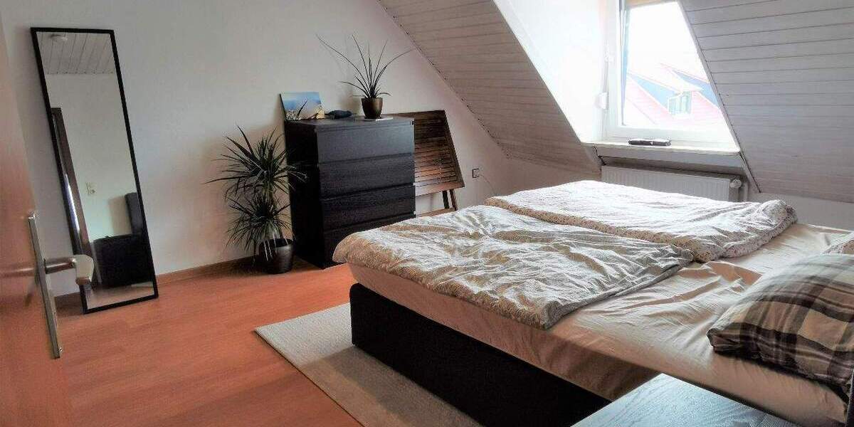 Herrschaftlicher Altbau in ruhiger Lage 3 zimmer