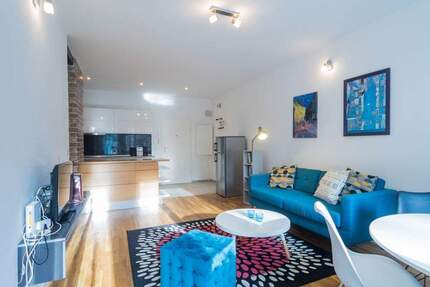 Stilvolles Loft, komplett renovierte Wohnung 2 zimmer