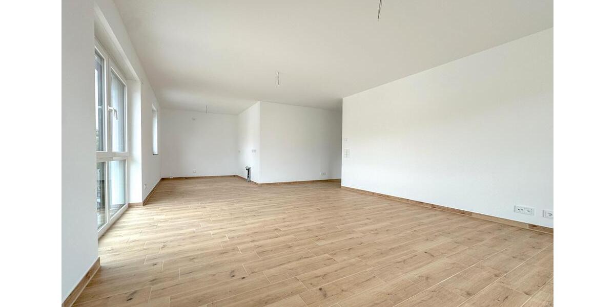 Etagenwohnung Springe - 2 Zimmer, 83 m&sup2;, 1.072&euro; | Angebot:26149856