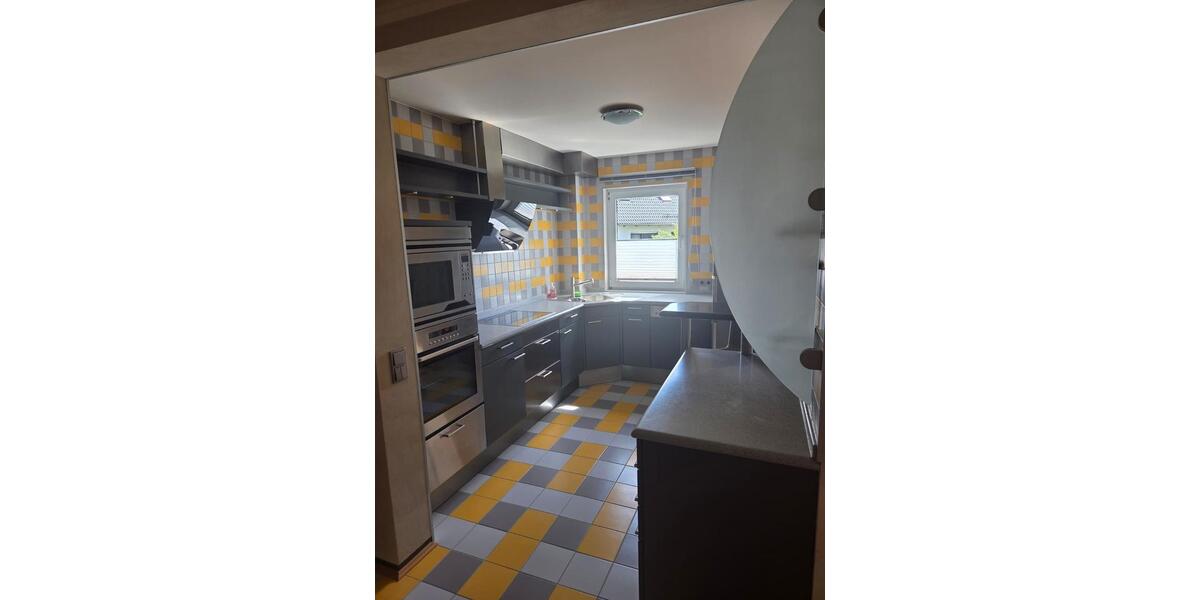 Etagenwohnung Nürnberg Gebersdorf - 4 Zimmer, 105 m&sup2;, 1.350&euro; | Angebot:26706108