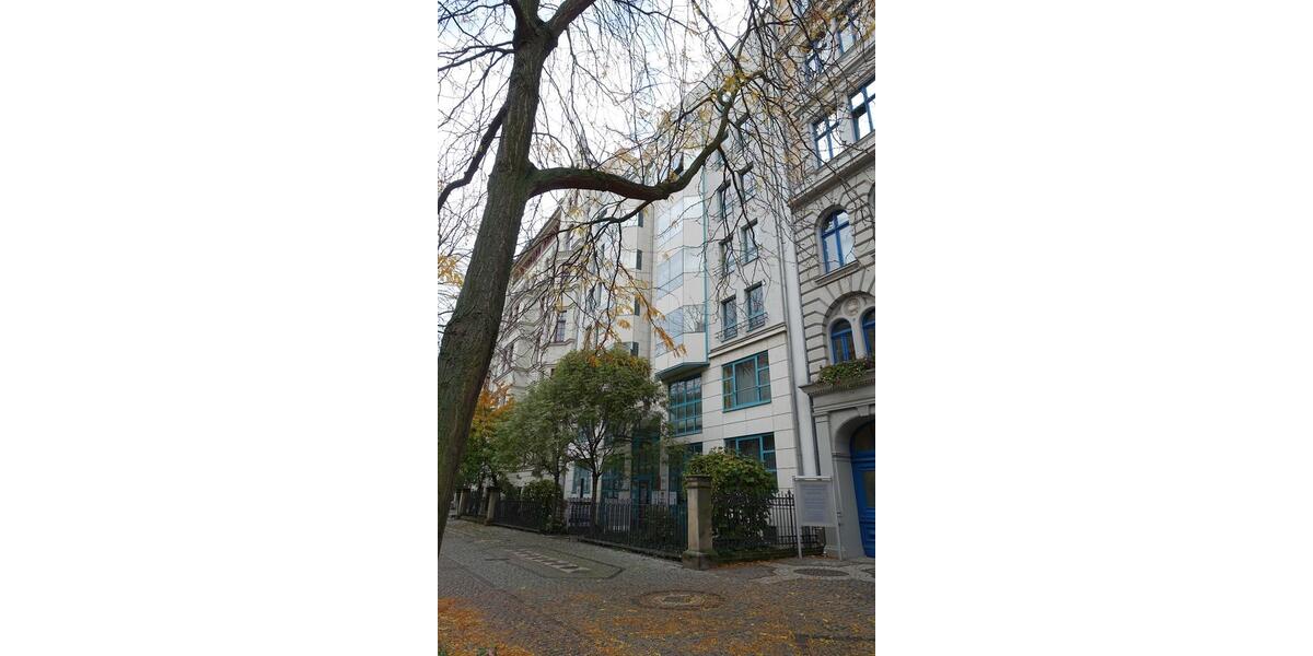 Ihr neues Büro in der Hegelstraße zimmer