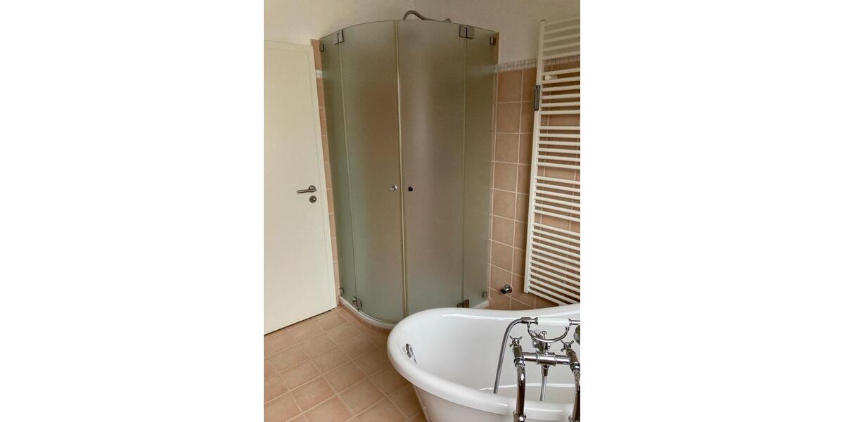 Dachgeschoßwohnung Fulda Aschenberg - 4 Zimmer, 100 m&sup2;, 950&euro; | Angebot:25173710