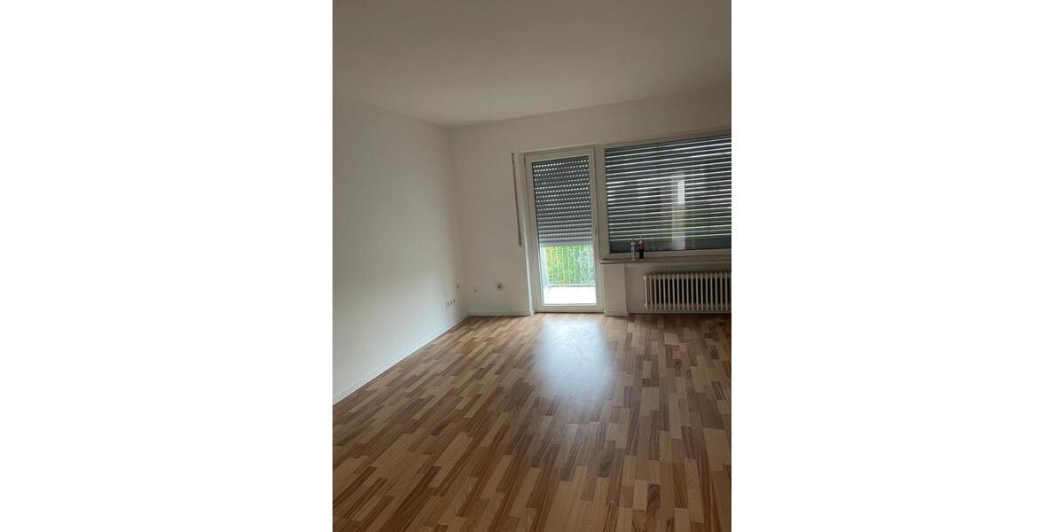 Etagenwohnung Hanau Groß-Steinheim - 2 Zimmer, 60 m&sup2;, 650&euro; | Angebot:24893202