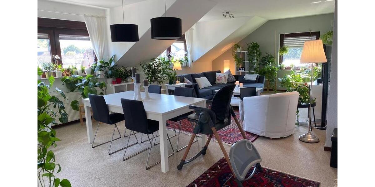 Dachgeschoßwohnung Fernwald - 4 Zimmer, 108 m&sup2;, 800&euro; | Angebot:26368512