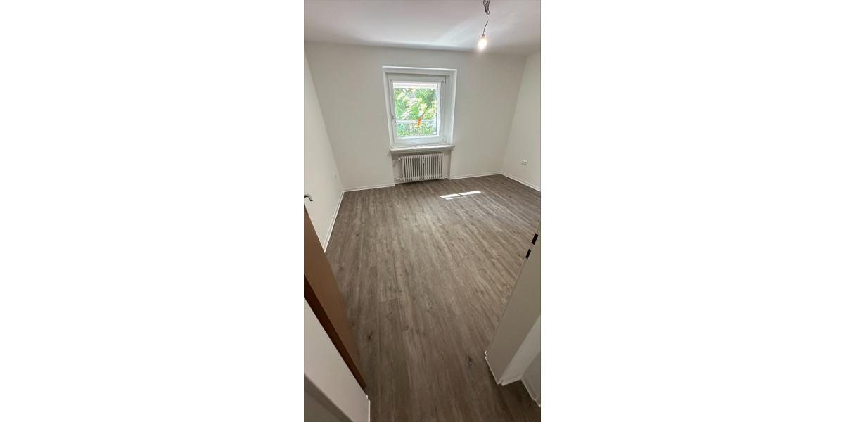Etagenwohnung Garmisch-Partenkirchen Breitenau - 3 Zimmer, 78 m&sup2;, 1.168&euro; | Angebot:26657376