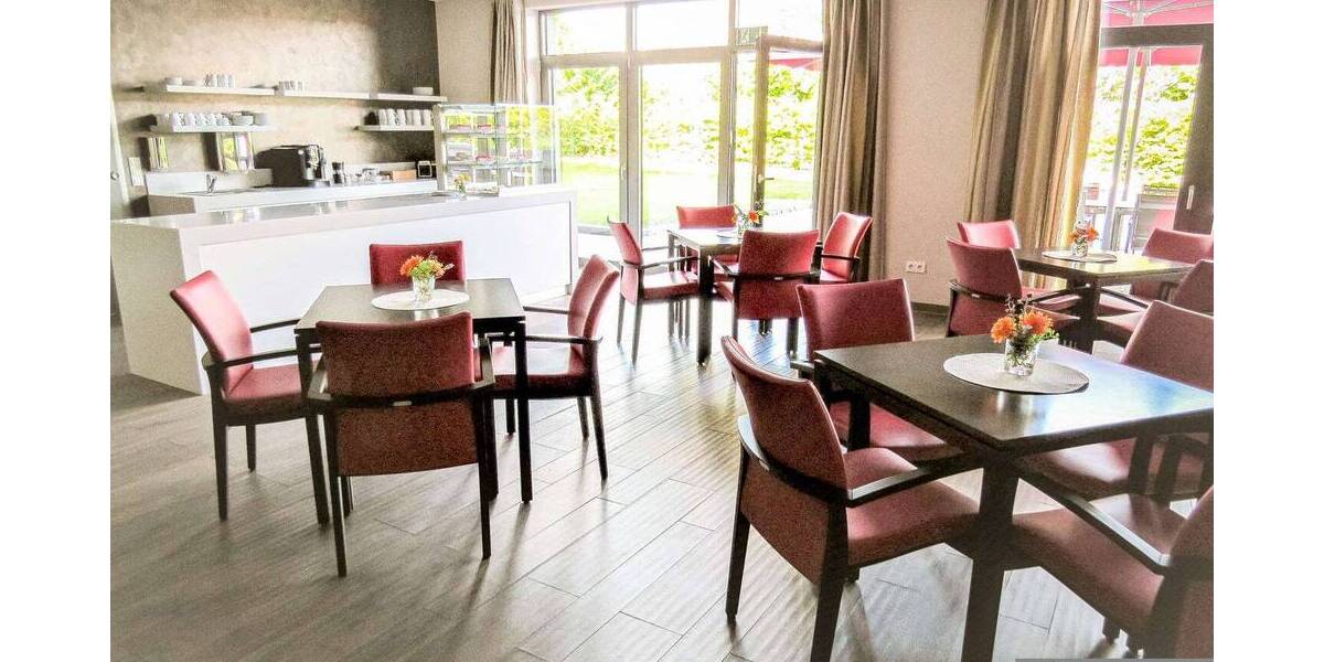 Etagenwohnung Würzburg Frauenland - 2 Zimmer, 82 m&sup2;, 1.175&euro; | Angebot:26674272