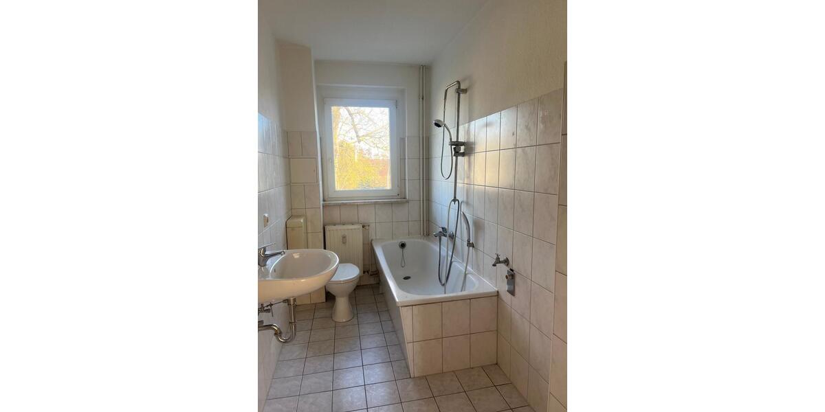 Etagenwohnung Meyenburg - 3 Zimmer, 63 m&sup2;, 338&euro; | Angebot:25305002