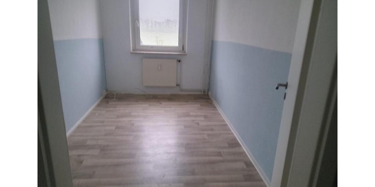 Etagenwohnung Perleberg - 4 Zimmer, 72 m&sup2;, 420&euro; | Angebot:24490952